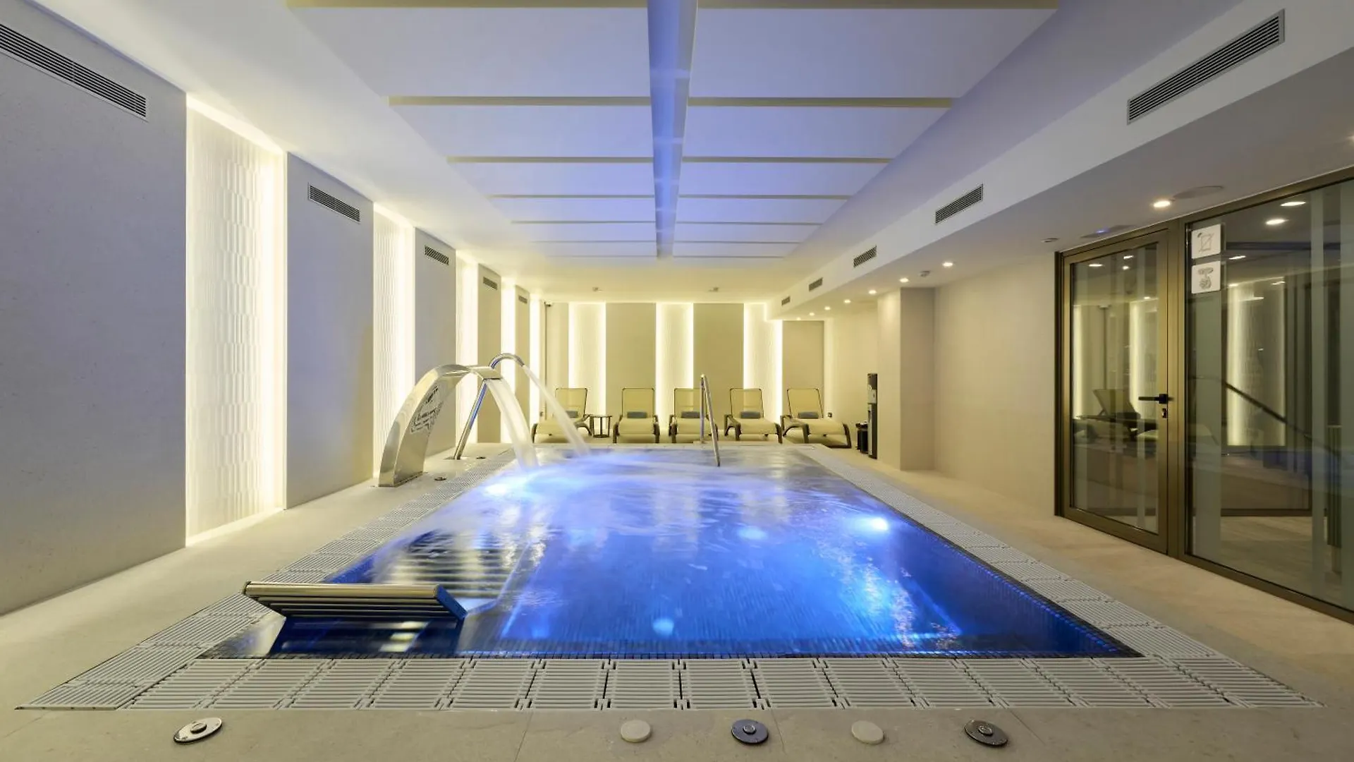 ****  Catalonia La Maquinista Hotel Barcelona Spain